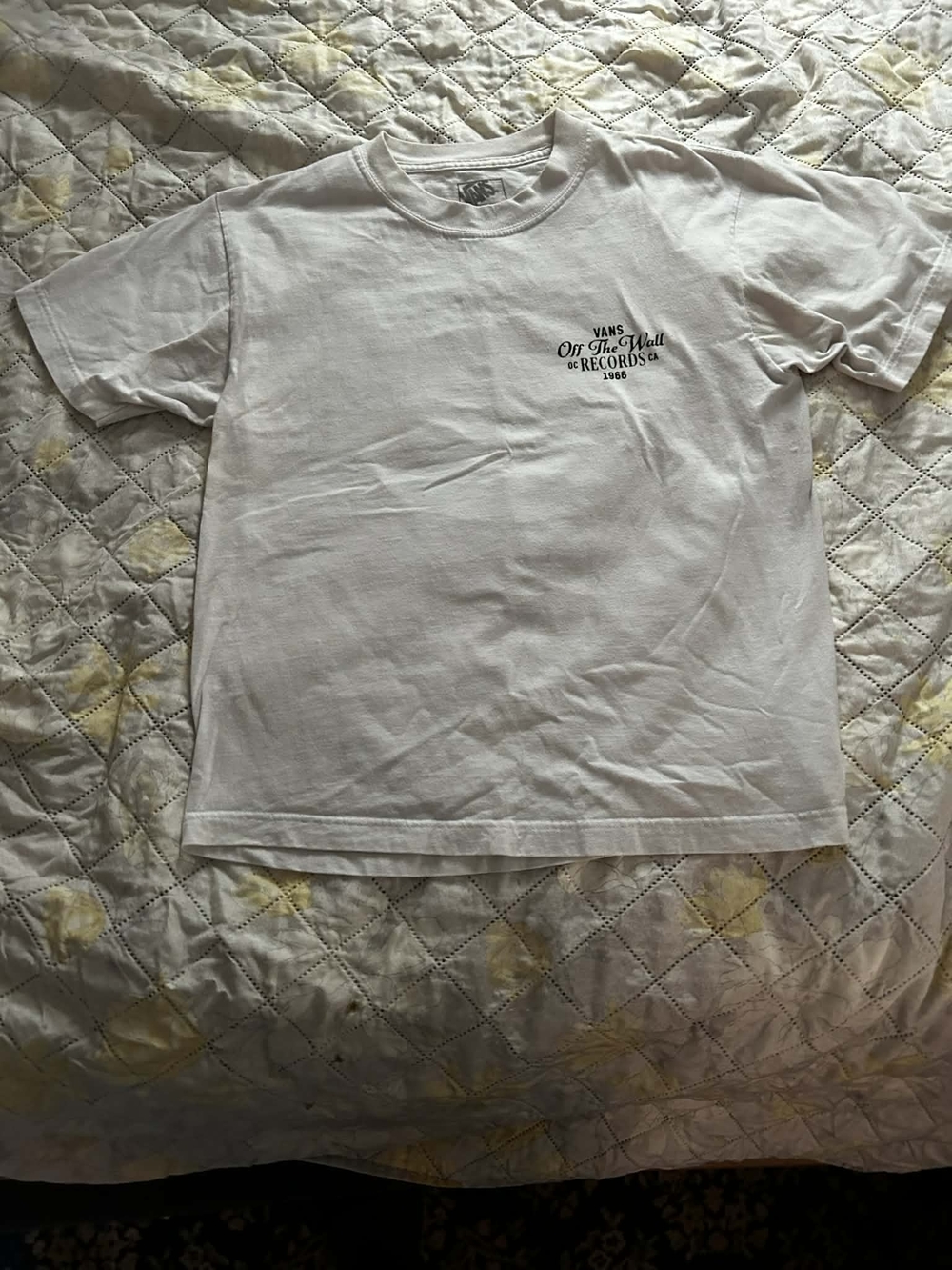Vans White Short Sleeve Crewneck Tee with Small Chest Logo